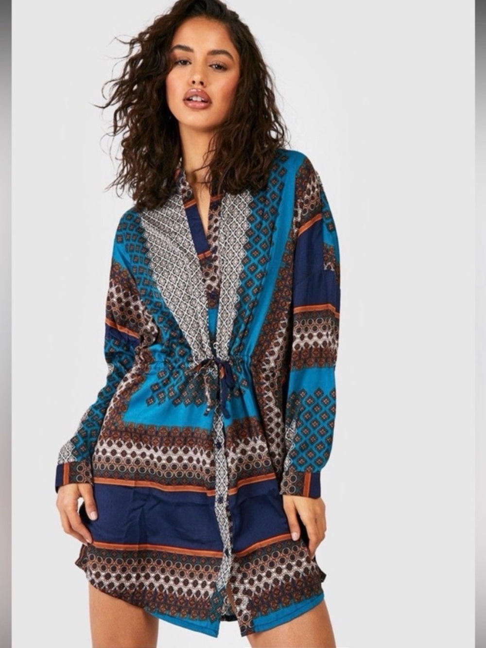 Boohoo NWT Teal, Navy & Gold-Trim Paisley‎ Shirt Kimono Dress